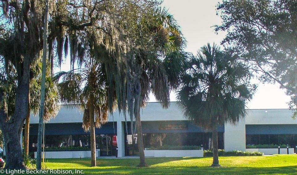 Gateway Business Center Office/Flex: 1333 - 1335 Gateway Dr., Melbourne, FL 32901